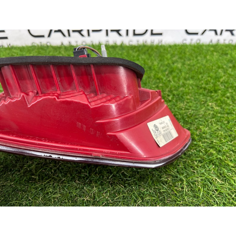 Задний фонарь (оптика) Volkswagen Touareg NF 2012 3.6 CGRA 7P6945093C