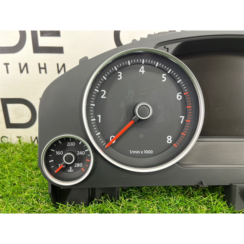 Панель приборов (салон) Volkswagen Touareg NF 2013 3.6 7P6920981E