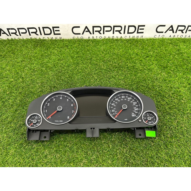 Панель приборов (салон) Volkswagen Touareg NF 2013 3.6 7P6920981E