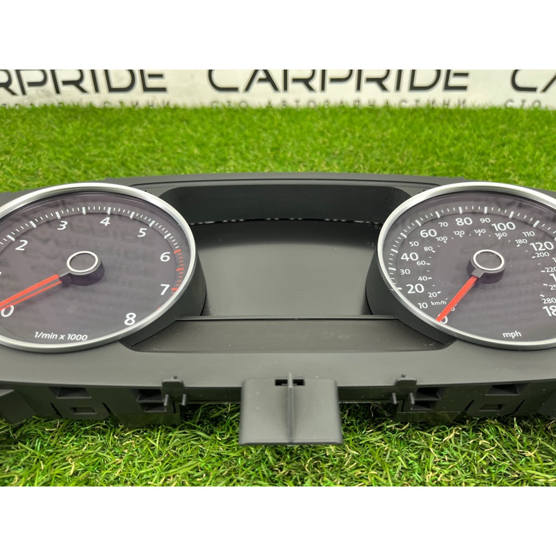 Панель приборов (салон) Volkswagen Touareg NF 2013 3.6 7P6920981E