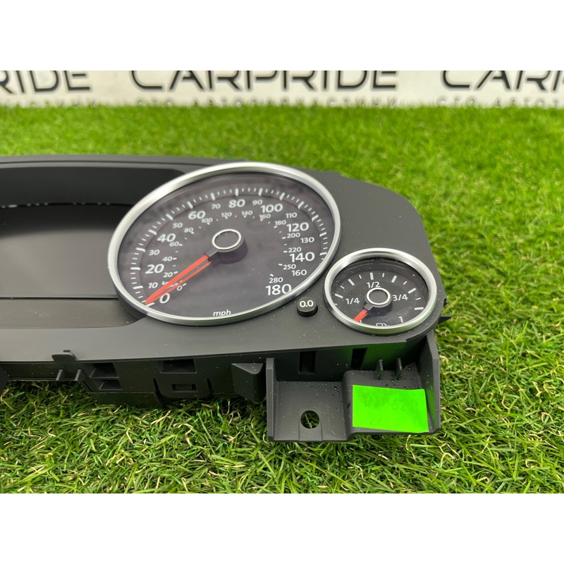 Панель приборов (салон) Volkswagen Touareg NF 2013 3.6 7P6920981E