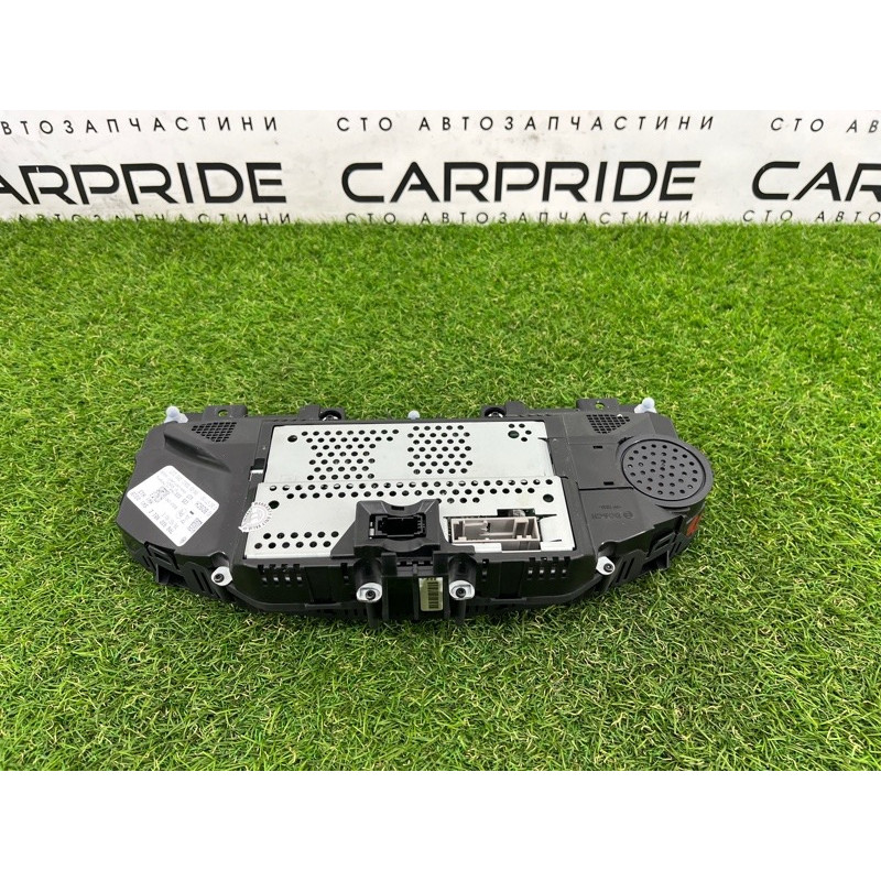 Панель приборов (салон) Volkswagen Touareg NF 2013 3.6 7P6920981E