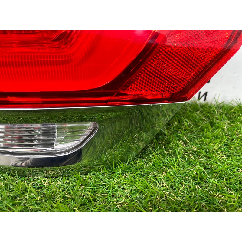 Задний фонарь (оптика) Jeep Grand Cherokee WK2 2017 3.6 68110016AE