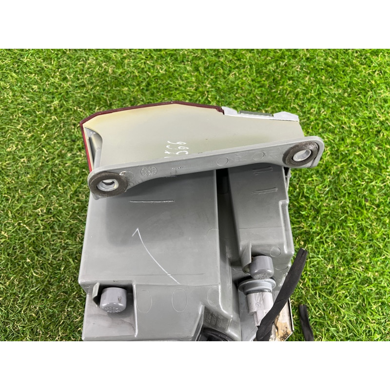 Задний фонарь (оптика) Jeep Grand Cherokee WK2 2017 3.6 68110016AE