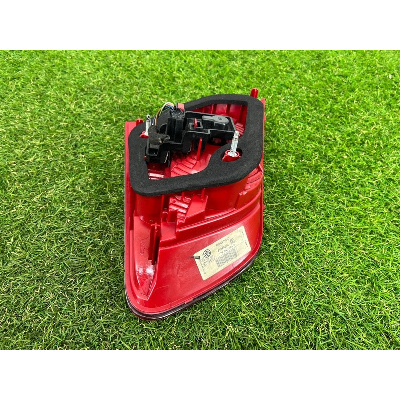 Задний фонарь (оптика) Volkswagen Touareg NF 2012 3.6 CGRA 7P6945094C