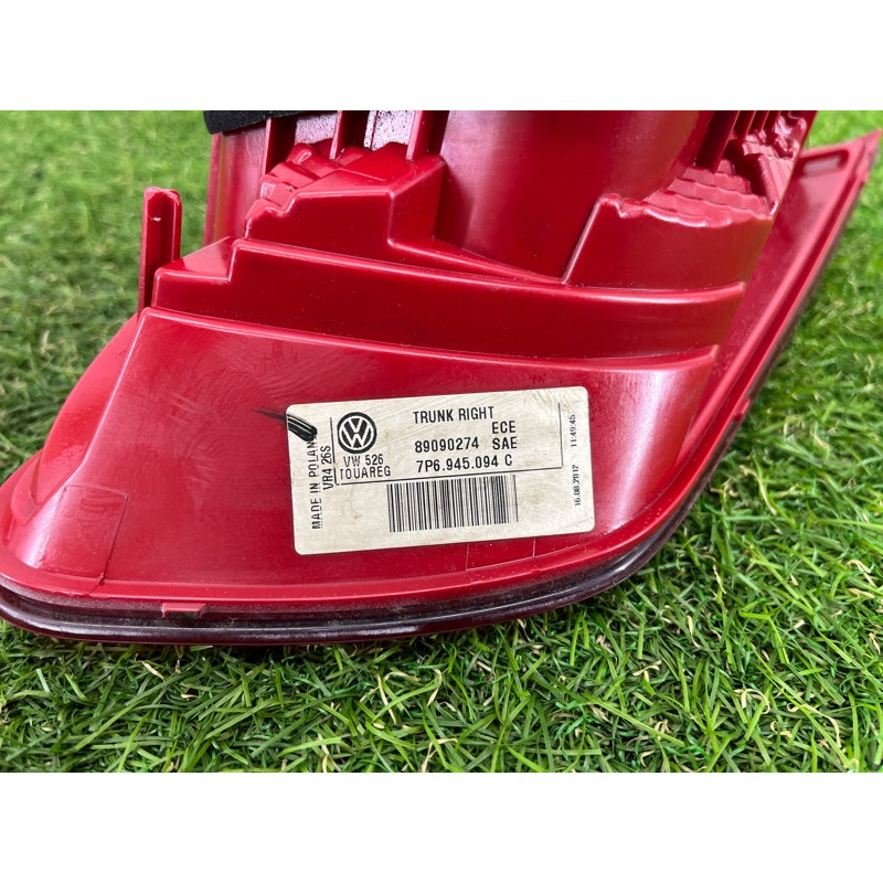 Задний фонарь (оптика) Volkswagen Touareg NF 2012 3.6 CGRA 7P6945094C