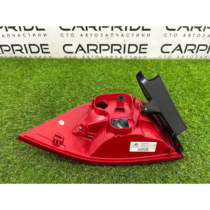 Задний фонарь (оптика) Volkswagen Touareg NF 2013 3.6 7P6945096G