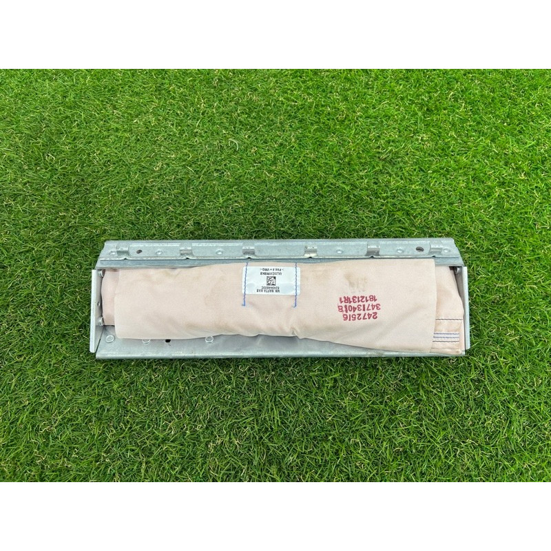 Airbag коленей (airbag / безопасность) Jeep Grand Cherokee WK2 2014 3.0 Diesel EXF 5SG32HL1AA