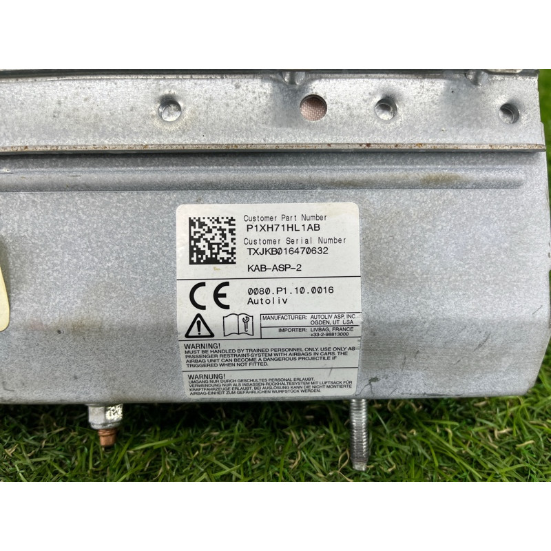 Airbag коленей (airbag / безопасность) Jeep Grand Cherokee WK2 2014 3.0 Diesel EXF 5SG32HL1AA