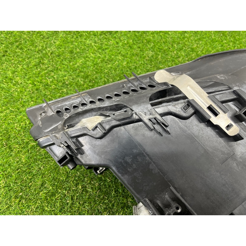 Фара (оптика) BMW 7-series F02 2011 4.4 N63 63117228423