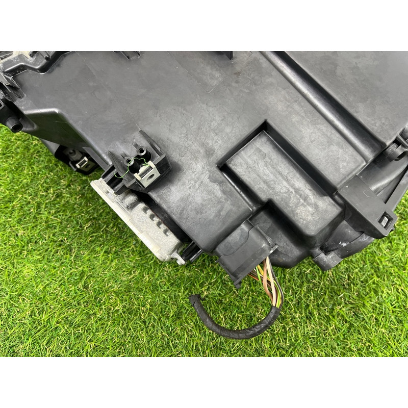 Фара (оптика) BMW 7-series F02 2011 4.4 N63 63117228423