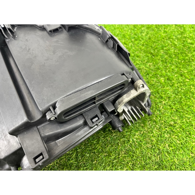 Фара (оптика) BMW 7-series F02 2011 4.4 N63 63117228423