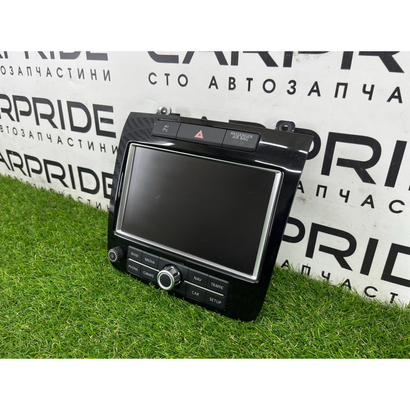 Монитор (электрика) Volkswagen Touareg NF 2011 3.0 TDI 7P6919603C