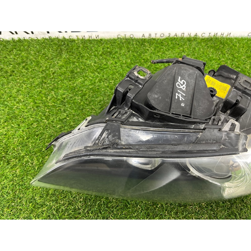 Фара (оптика) BMW 3-series E93 2008 3.0 N54 63117182517