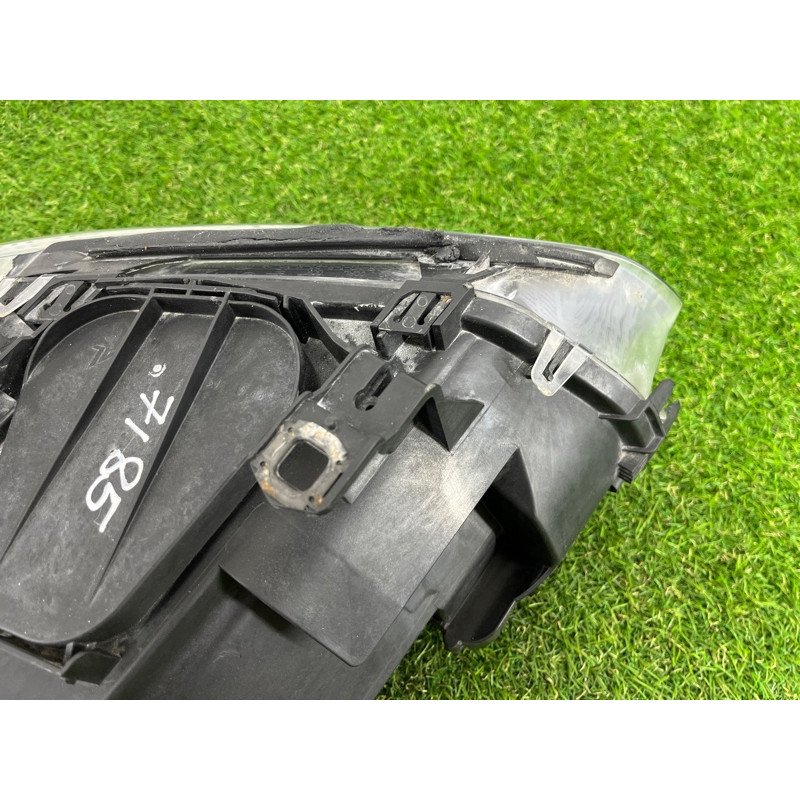 Фара (оптика) BMW 3-series E93 2008 3.0 N54 63117182517