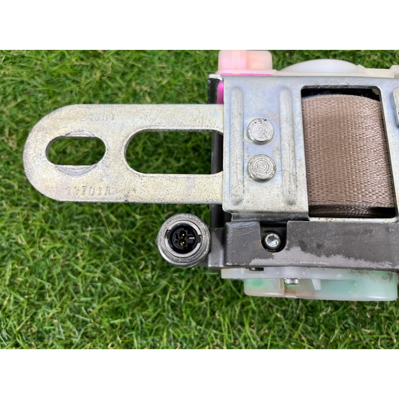 Ремень безопасности (airbag / безопасность) Jeep Grand Cherokee WK2 2014 3.0 Diesel EXF 1VL07HL1AE