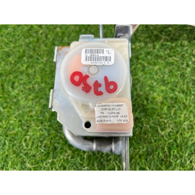 Ремень безопасности (airbag / безопасность) Jeep Grand Cherokee WK2 2014 3.0 Diesel EXF 1VL07HL1AE