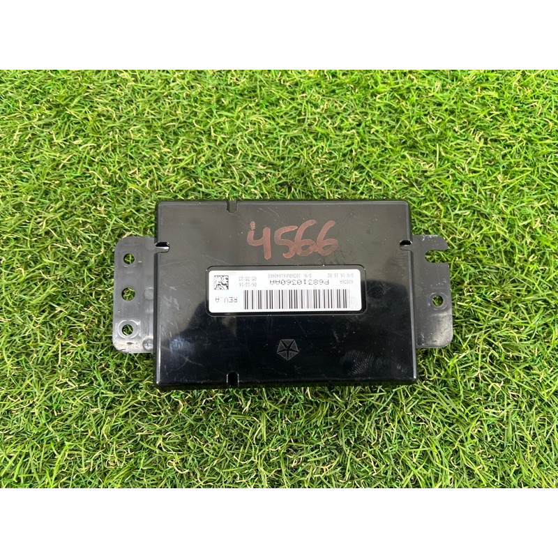 Блок управления климат-контролем (электрика / блок управления) Jeep Grand Cherokee WK2 2017 3.6 68310360AA