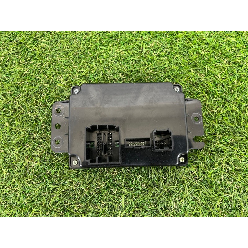 Блок управления климат-контролем (электрика / блок управления) Jeep Grand Cherokee WK2 2017 3.6 68310360AA