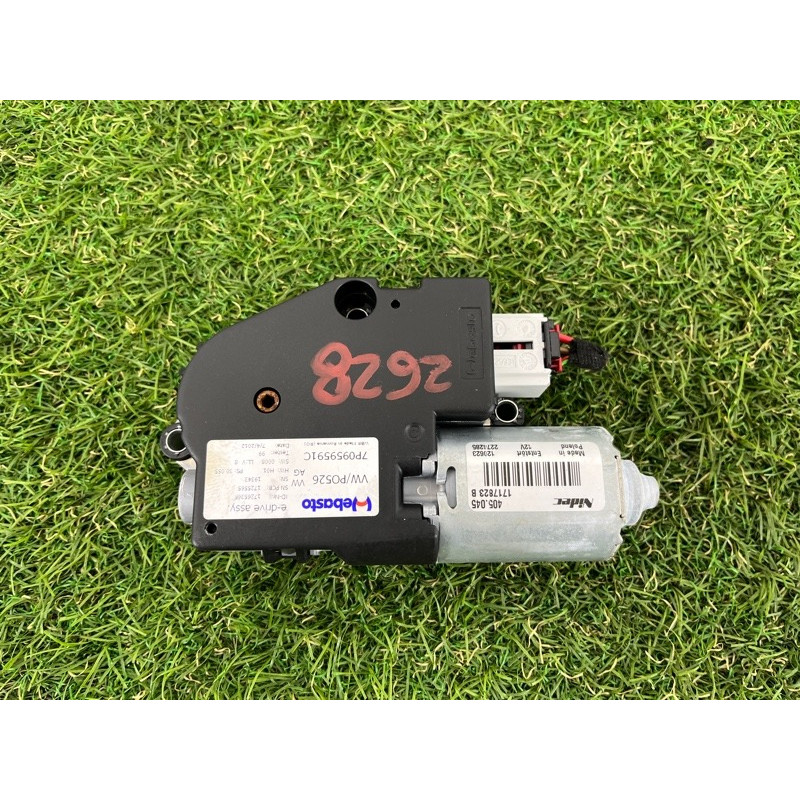 Мотор люка (электрика) Volkswagen Touareg NF 2013 3.6 7P0959591C