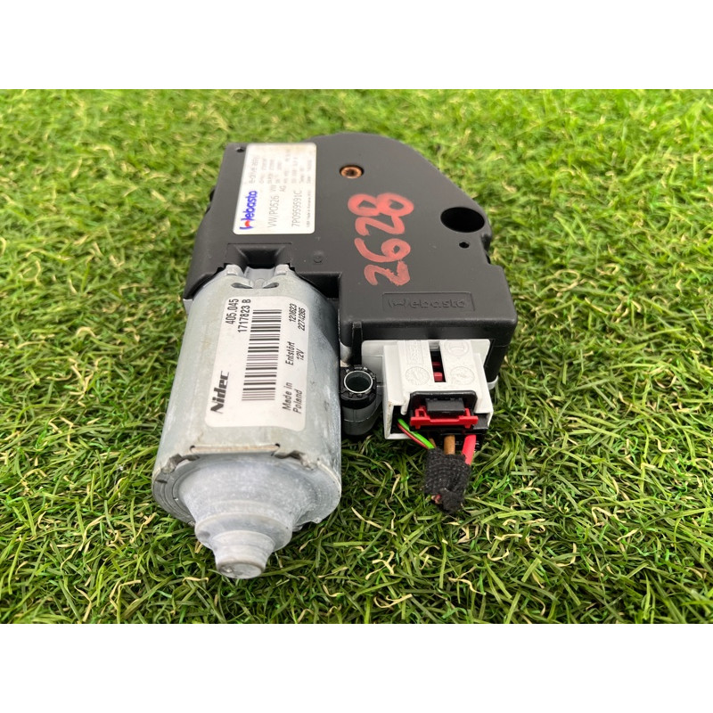 Мотор люка (электрика) Volkswagen Touareg NF 2013 3.6 7P0959591C