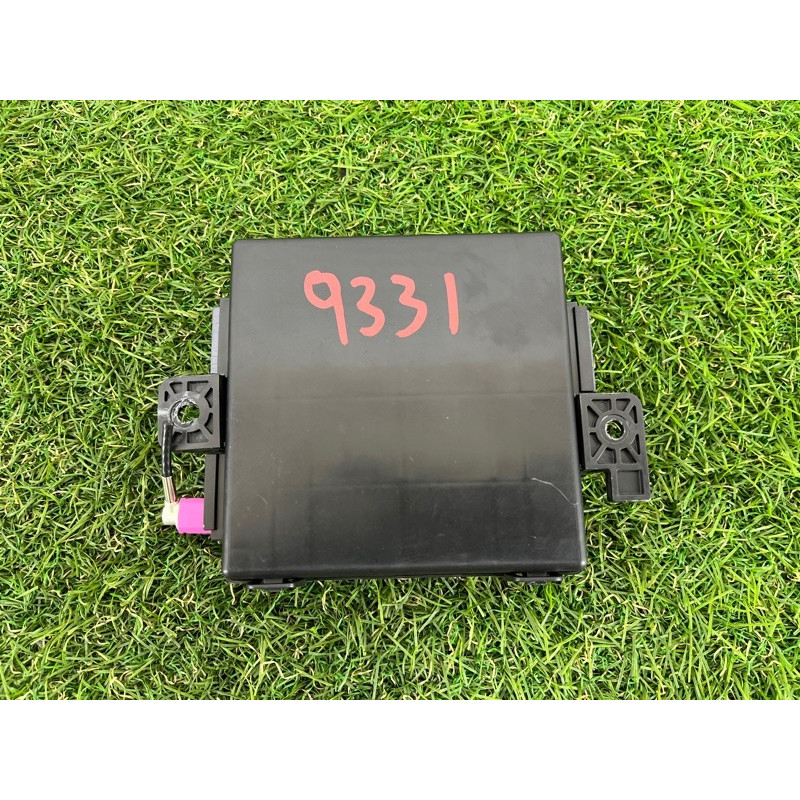 Блок бесключевого доступа (электрика / блок управления) Jeep Grand Cherokee WK2 2020 3.6 68454195AA