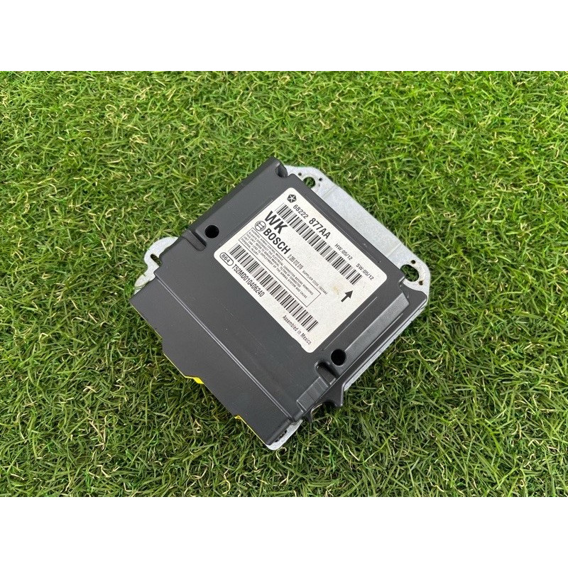 Блок управления airbag (airbag/безопасность) Jeep Grand Cherokee WK2 2014 3.0 Diesel EXF 68222877AA