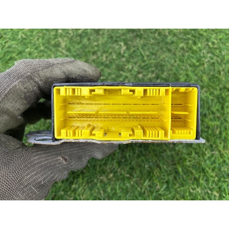 Блок управления airbag (airbag/безопасность) Jeep Grand Cherokee WK2 2014 3.0 Diesel EXF 68222877AA