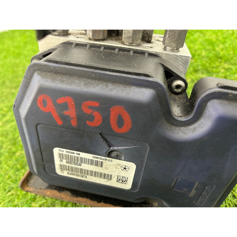 Блок abs (тормозная система) Jeep Grand Cherokee WK2 2014 3.0 Diesel EXF 68225504AB