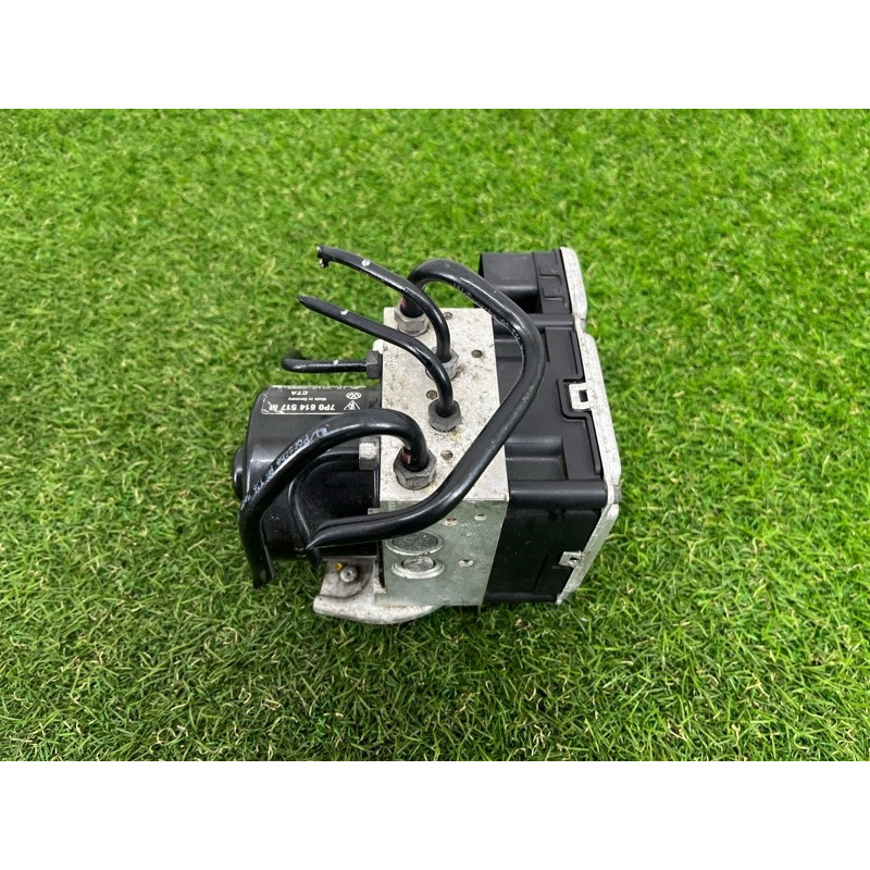 Блок abs (тормозная система) Volkswagen Touareg NF 2012 3.6 CGRA 7P0614517M