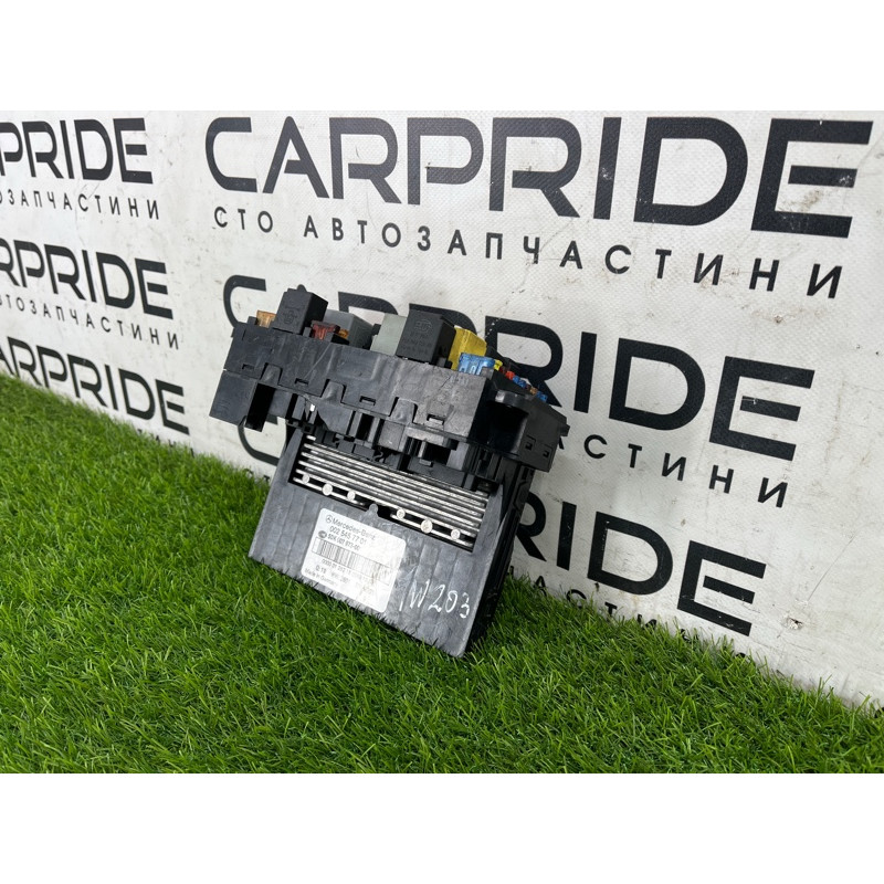 Блок управления SAM (электрика / блок управления) Mercedes-Benz C-class W203 1.8 M111.951 A2039060005