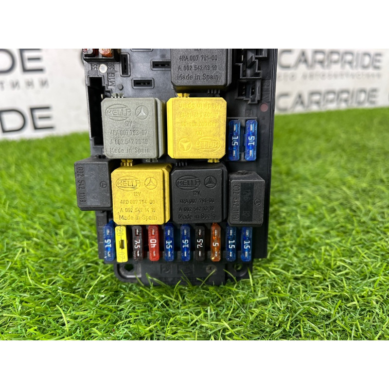 Блок управления SAM (электрика / блок управления) Mercedes-Benz C-class W203 1.8 M111.951 A2039060005