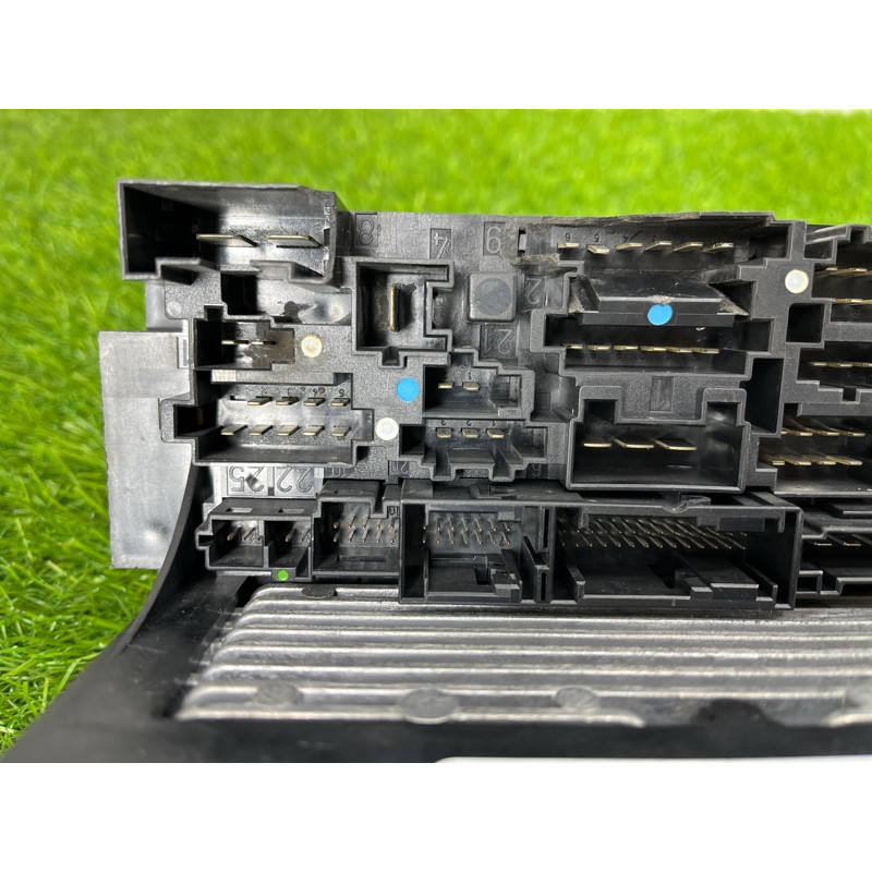 Блок управления SAM (электрика / блок управления) Mercedes-Benz C-class W203 1.8 M111.951 A2039060005