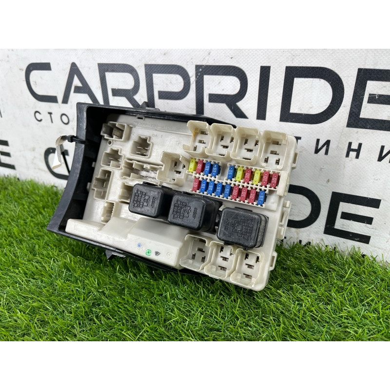 Блок запобіжників (електрика) Infiniti G35 V35 2004 284B7AQ007