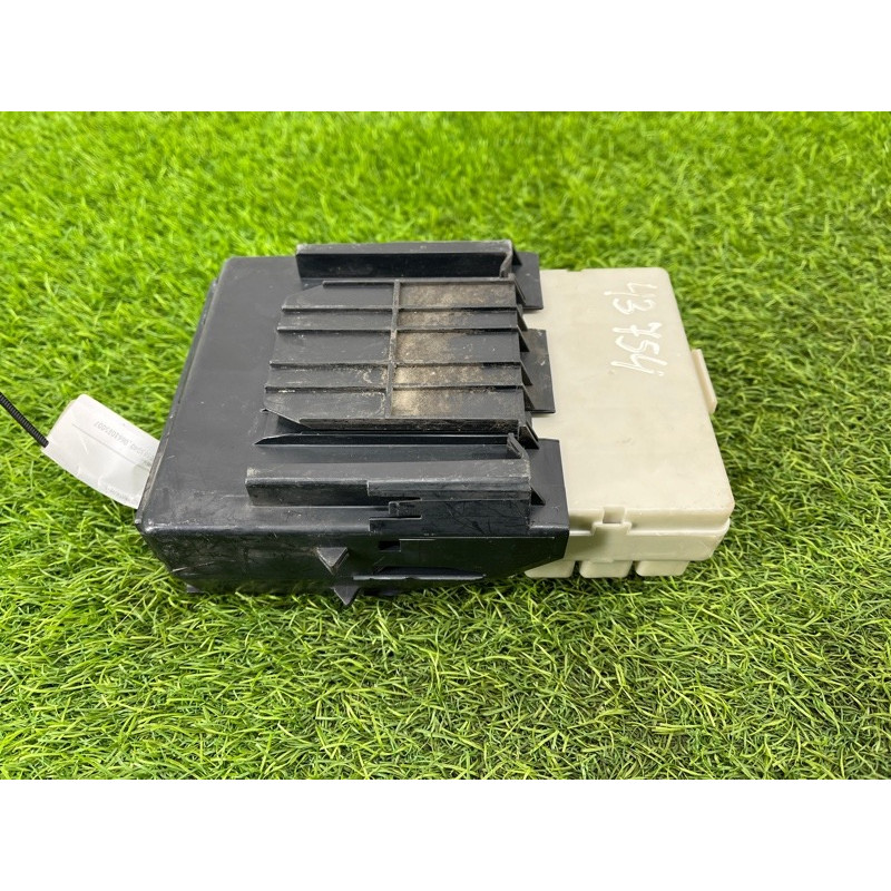 Блок запобіжників (електрика) Infiniti G35 V35 2004 284B7AQ007