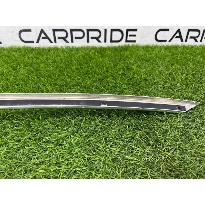 Накладка стійки лобового скла (кузов і елементи) BMW 3-series E93 2010 3.0 N52 51377119099