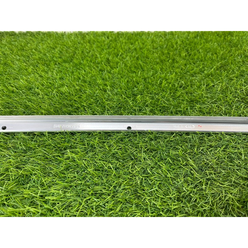 Накладка стійки лобового скла (кузов і елементи) BMW 3-series E93 2010 3.0 N52 51377119099