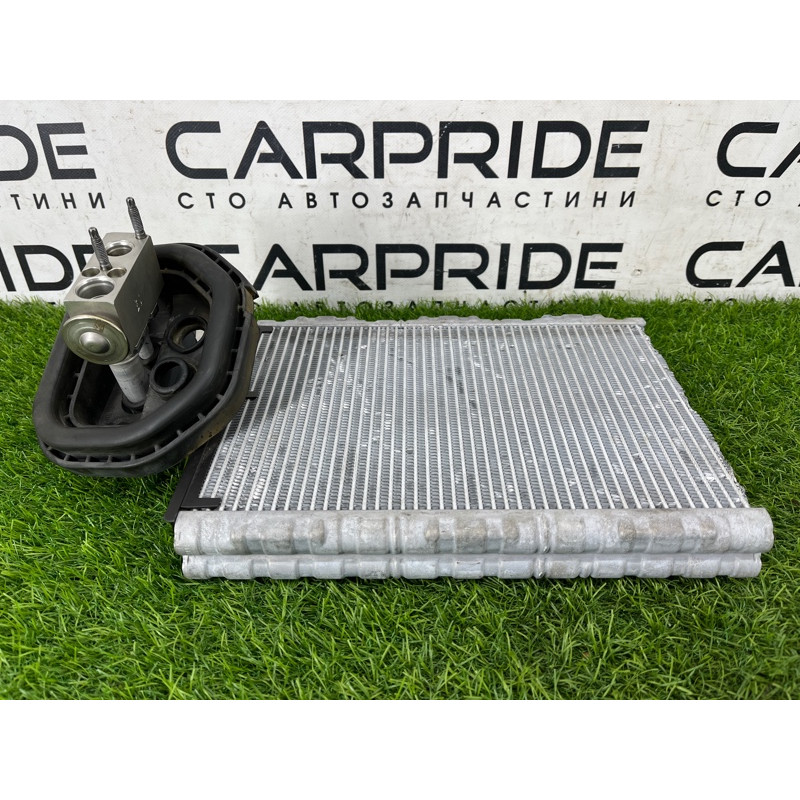 Испаритель кондиционера (отопление и кондиционирование) Mercedes-Benz E-class W212 2014 A2128300058