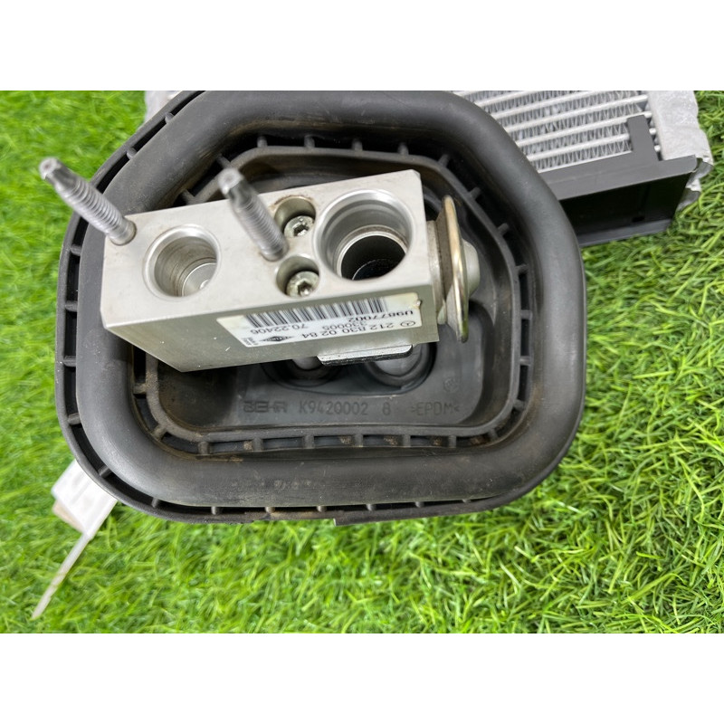 Испаритель кондиционера (отопление и кондиционирование) Mercedes-Benz E-class W212 2014 A2128300058