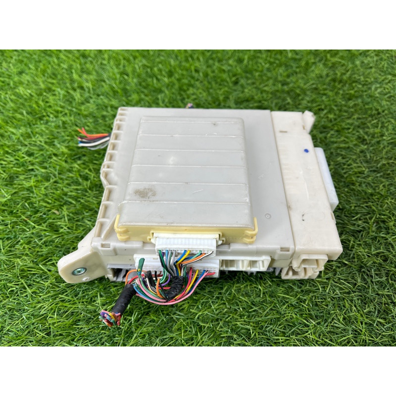 Блок предохранителей (электрика) Lexus GS S190 2006 8273030291