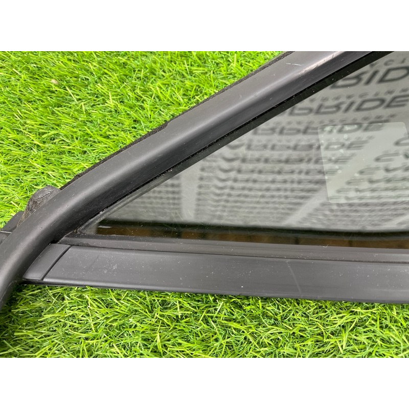 Форточка двери (кузов и элементы) Ford Explorer MK5 2017 3.7 BB5Z7825766B