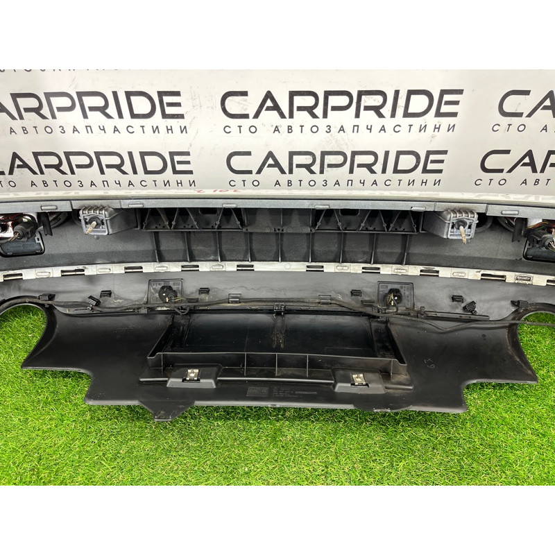 Бампер (наружные элементы кузова) AUDI Q5 8R 2012 3.2 CALB 8R0807303BGRU