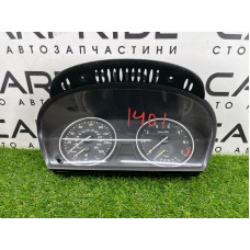 Панель приборов