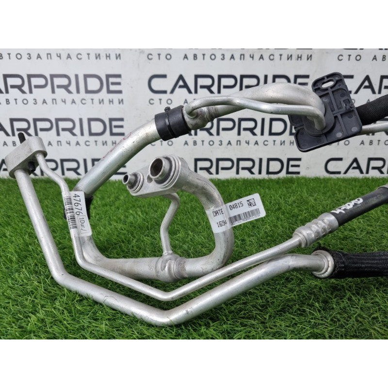 Трубка кондиционера (отопление и кондиционирование) Dodge Durango WD 2015 5.7 HEMi 68217217AD