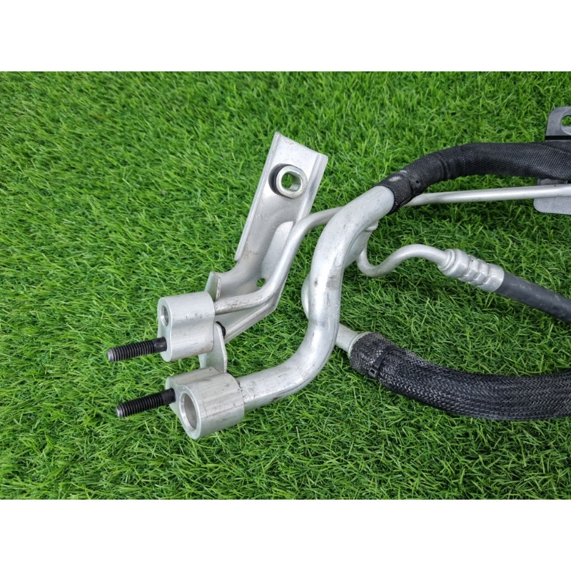 Трубка кондиционера (отопление и кондиционирование) Dodge Durango WD 2015 5.7 HEMi 68217217AD