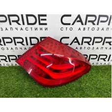 Задний фонарь