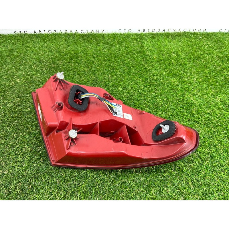 Задний фонарь (оптика) BMW 7-series F02 2011 4.4 N63 63217182202