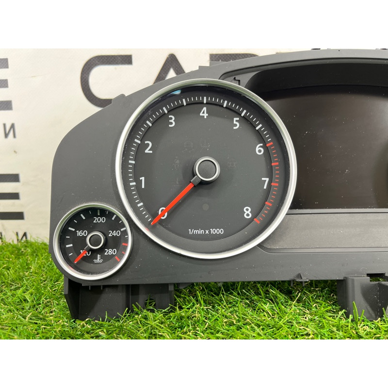 Панель приборов (салон) Volkswagen Touareg NF 2012 3.6 CGRA 7P6920981E