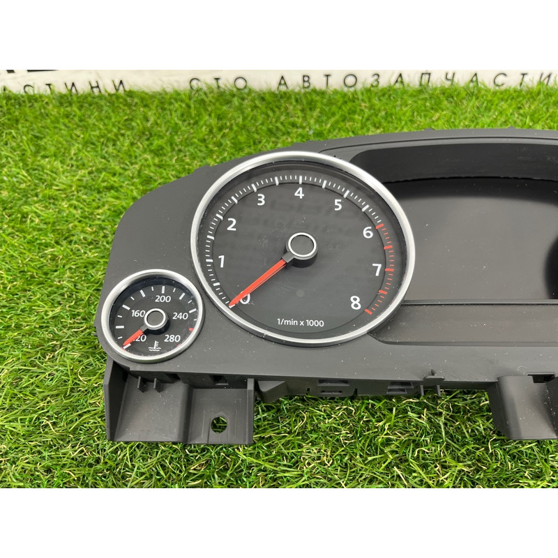 Панель приборов (салон) Volkswagen Touareg NF 2012 3.6 CGRA 7P6920981E