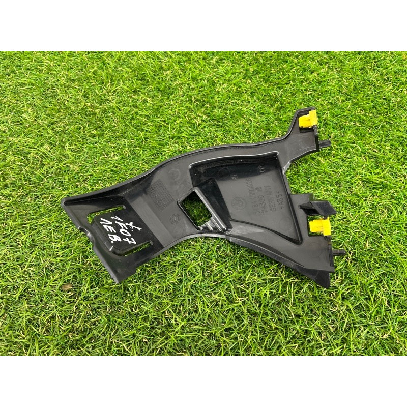 Крепление бампера (кузов и элементы) BMW 5-series Gran Turismo F07 2011 3.0 N55B30 51647203828